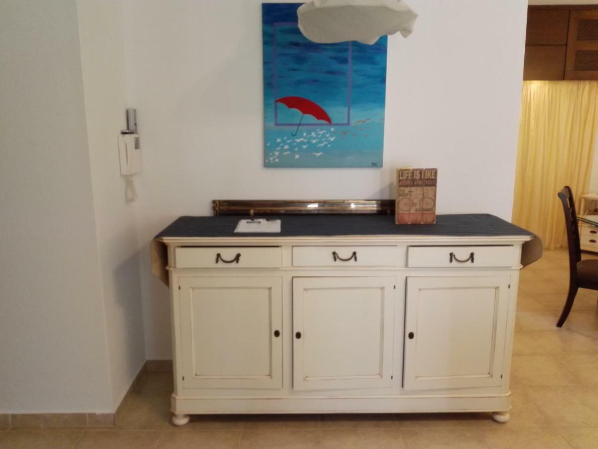 Surf House Villa Artemida  Ngoại thất bức ảnh