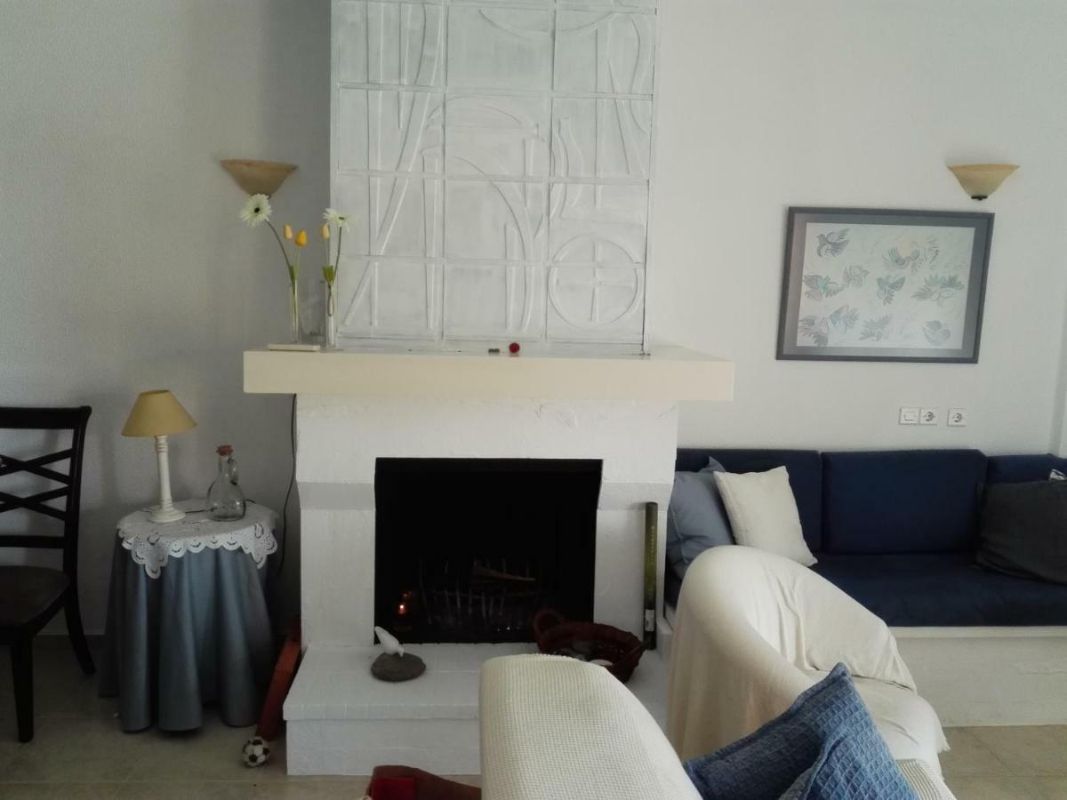 Surf House Villa Artemida  Ngoại thất bức ảnh